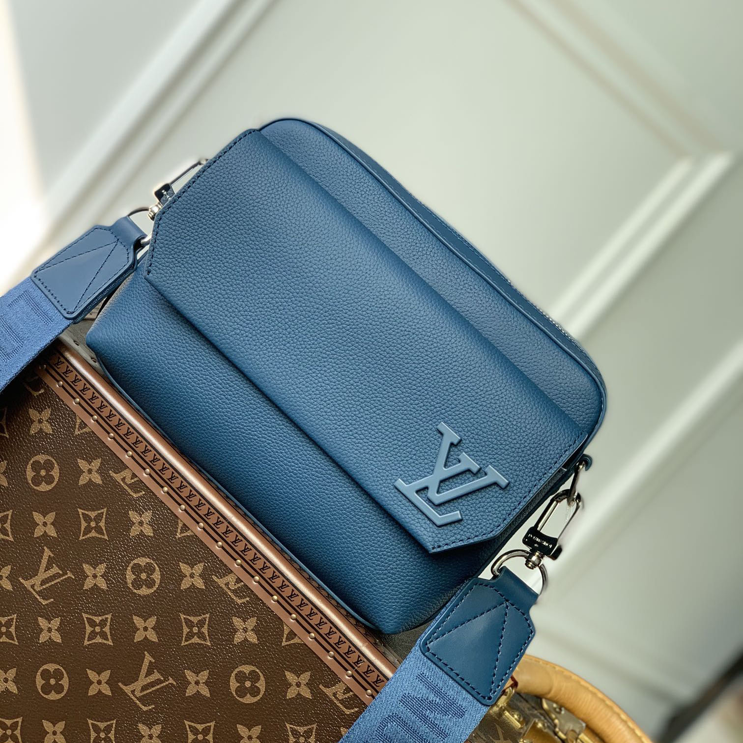 Mens LV Satchel bags - Click Image to Close